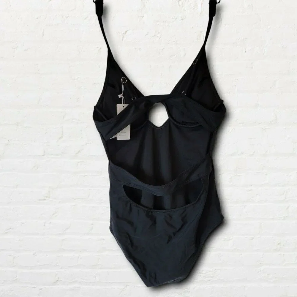 NWT Beachsissi Black One-Piece Keyhole Swimsuit Size Medium